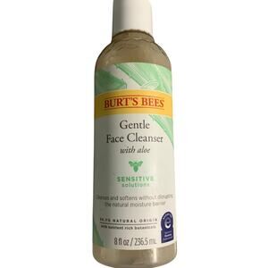 Burt’s Bees Gentle Face Cleanser With Aloe